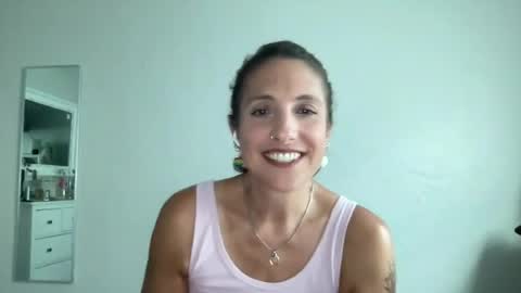 Snapshot of missveronicajaymes chatting on 22, 6, 2026 Miss Veronica Jaymes online show from 22, 6, 2026