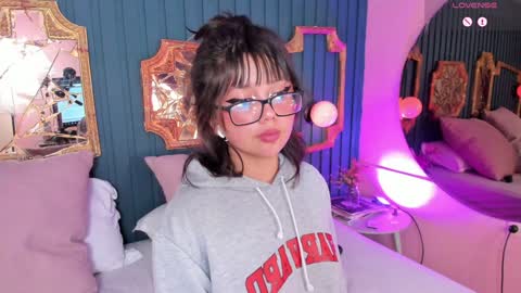 Snapshot of missy_taylor_ chatting on 18, 12, 2024 Missy online show from 18, 12, 2024