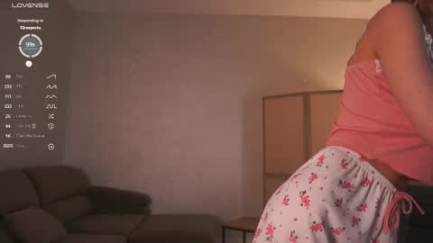 Mia online show from 7, 10, 2025