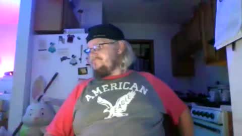 Snapshot of mister_dj777 chatting on 6, 10, 2025 MisterDJ online show from 6, 10, 2025