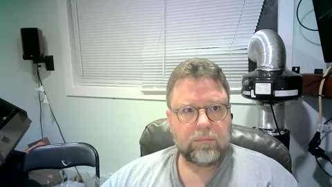 Snapshot of mister_happy567 chatting on 10, 1, 2025 Mr. Happy online show from 10, 1, 2025