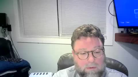 Snapshot of mister_happy567 chatting on 7, 2, 2025 Mr. Happy online show from 7, 2, 2025