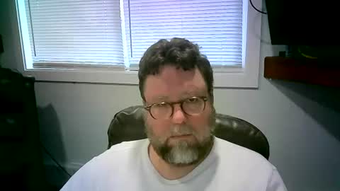 Snapshot of mister_happy567 chatting on 13, 2, 2025 Mr. Happy online show from 13, 2, 2025