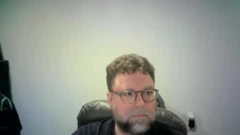 Snapshot of mister_happy567 chatting on 24, 10, 2025 Mr. Happy online show from 24, 10, 2025