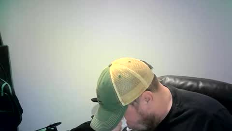 Snapshot of mister_happy567 chatting on 28, 10, 2025 Mr. Happy online show from 28, 10, 2025