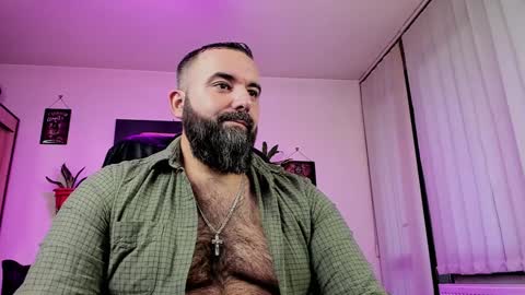 Snapshot of misterlov3r chatting on 23, 12, 2024 misterlov3r online show from 23, 12, 2024