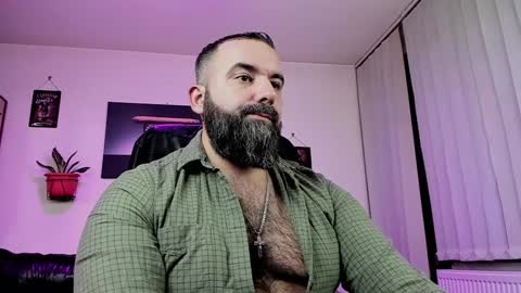 Snapshot of misterlov3r chatting on 23, 12, 2024 misterlov3r online show from 23, 12, 2024