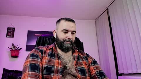 Snapshot of misterlov3r chatting on 8, 2, 2025 misterlov3r online show from 8, 2, 2025