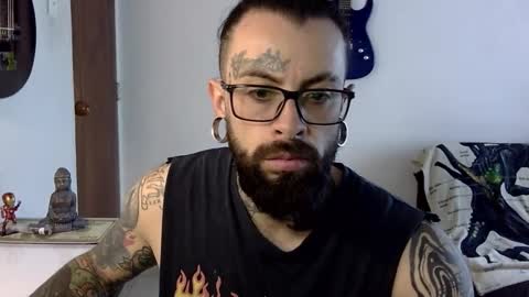 Snapshot of misternocturne chatting on 11, 9, 2025 misternocturne online show from 11, 9, 2025