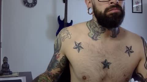 Snapshot of misternocturne chatting on 21, 9, 2025 misternocturne online show from 21, 9, 2025