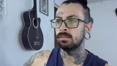 Snapshot of misternocturne chatting on 19, 10, 2025 misternocturne online show from 19, 10, 2025