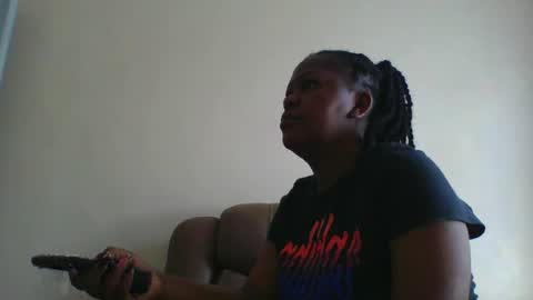 Snapshot of misticmoment chatting on 6, 6, 2026 misticmoment online show from 6, 6, 2026