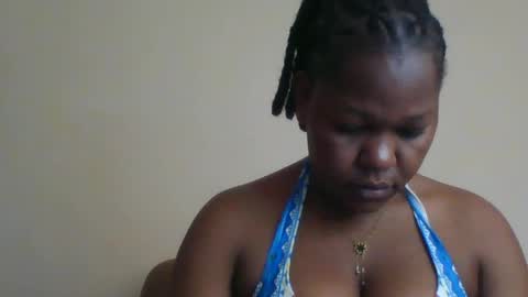 Snapshot of misticmoment chatting on 18, 6, 2026 misticmoment online show from 18, 6, 2026