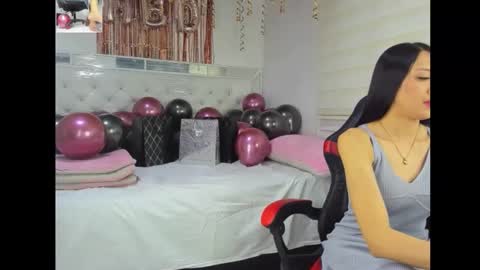 Snapshot of mistress_findom chatting on 29, 10, 2025 mistress_findom online show from 29, 10, 2025