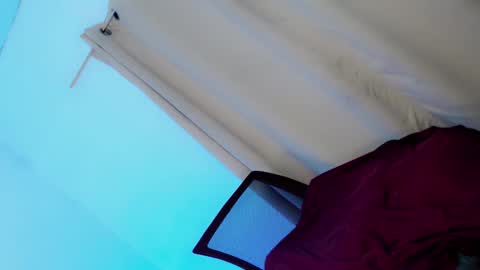 mistress kim18 online show from 1, 12, 2025