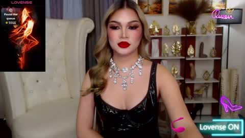 Snapshot of mistressathenna chatting on 7, 7, 2026 mistressathenna online show from 7, 7, 2026