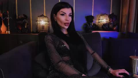 Elenia online show from 11, 3, 2025