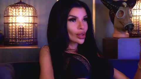 Snapshot of mistresselenia chatting on 20, 6, 2026 Elenia online show from 20, 6, 2026