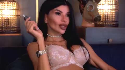 Snapshot of mistresselenia chatting on 2, 7, 2026 Elenia online show from 2, 7, 2026