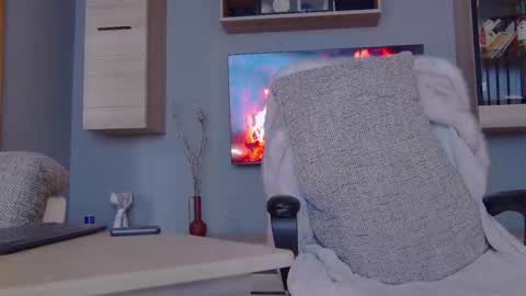 MitressEllie--Your Bratty Miss online show from 30, 1, 2025