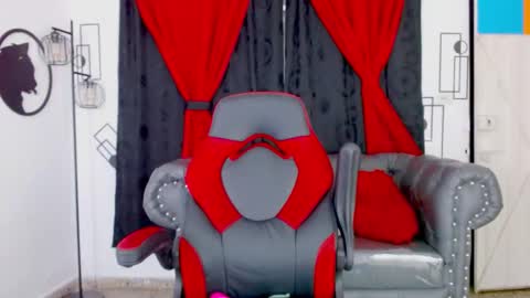 Snapshot of mistresslombana_666 chatting on 4, 3, 2026 Mistresslombana online show from 4, 3, 2026