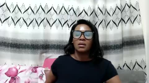 mistressshirleyx online show from 15, 9, 2025