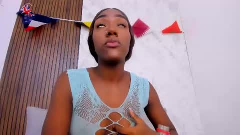 Snapshot of mistt_miaa chatting on 6, 7, 2026 mistt_miaa online show from 6, 7, 2026