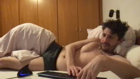 Mitchel New online show from 28, 3, 2026