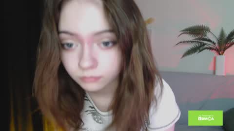 Snapshot of miuri_miy chatting on 7, 2, 2025 Yuka online show from 7, 2, 2025