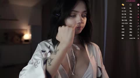 Snapshot of miuri_miy chatting on 14, 9, 2025 Yuka online show from 14, 9, 2025