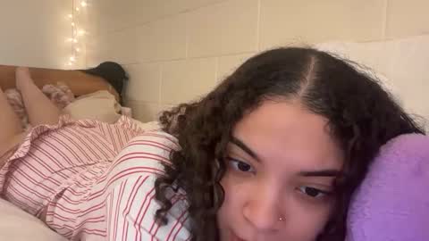 mixedmamas online show from 14, 2, 2026