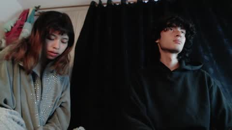 Naomi and Nekorii online show from 15, 4, 2026