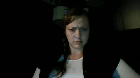 Snapshot of miztrezk chatting on 26, 11, 2025 miztrezk online show from 26, 11, 2025