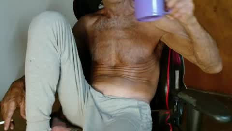 Snapshot of mjmadurengue chatting on 3, 5, 2026 Mario jose online show from 3, 5, 2026