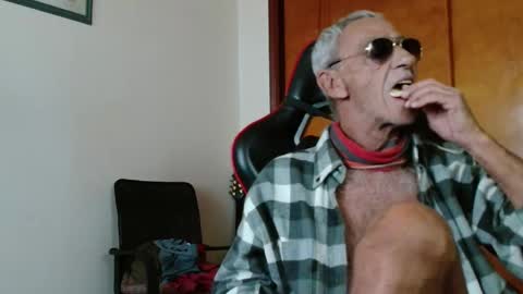 Snapshot of mjmadurengue chatting on 31, 5, 2026 Mario jose online show from 31, 5, 2026