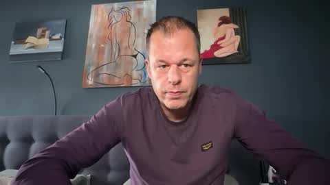 Snapshot of mme4you chatting on 15, 10, 2025 mme4you online show from 15, 10, 2025