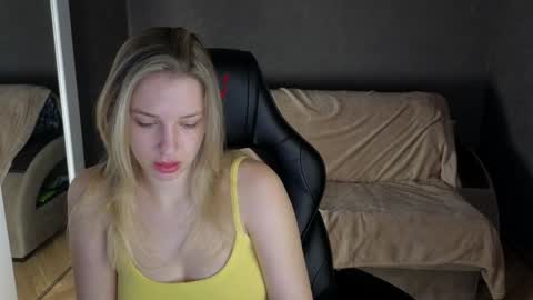 Lili online show from 2, 12, 2024