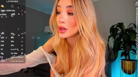 MAYRA   online show from 29, 12, 2024