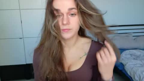 mmminnie online show from 19, 2, 2026