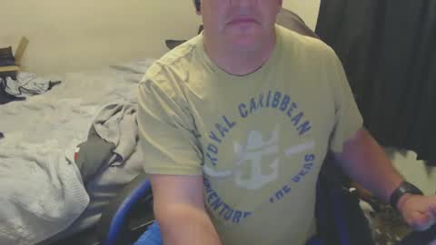 Snapshot of mmmthatsfunnn chatting on 6, 1, 2025 mmmthatsfunnn online show from 6, 1, 2025