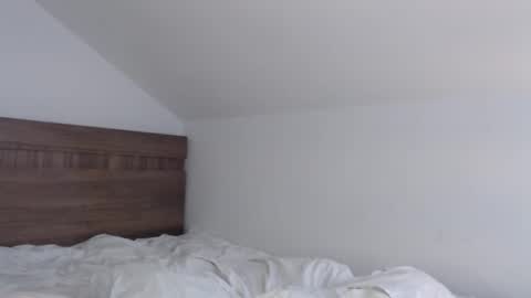 Mocha  BDAY JAN 13  online show from 14, 12, 2024