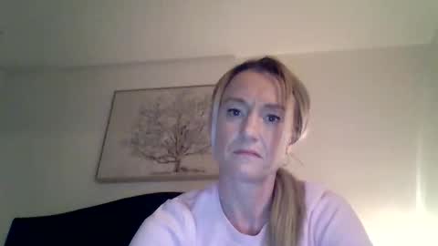 Snapshot of mockingbirds91 chatting on 22, 5, 2026 mockingbirds91 online show from 22, 5, 2026