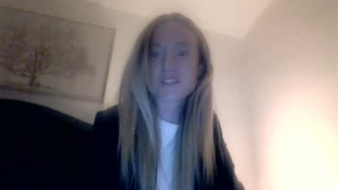 Snapshot of mockingbirds91 chatting on 23, 6, 2026 mockingbirds91 online show from 23, 6, 2026