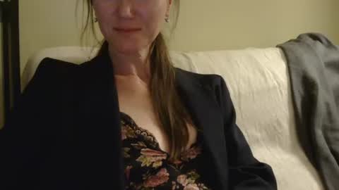 Aurora online show from 27, 11, 2025