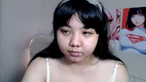 Molly online show from 3, 2, 2025