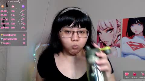 Molly online show from 9, 2, 2025