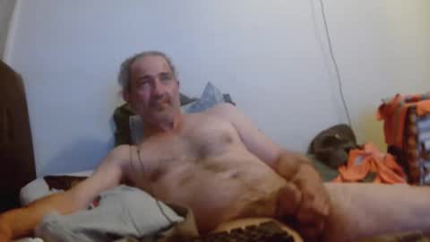 Snapshot of mofoeddy chatting on 8, 10, 2025 mofoeddy online show from 8, 10, 2025