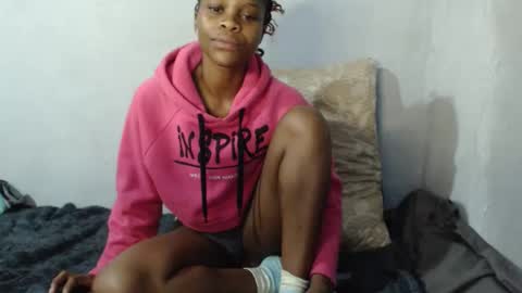Snapshot of moghelslay chatting on 31, 5, 2026 moghelslay online show from 31, 5, 2026