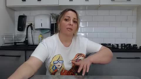 erika online show from 13, 12, 2024