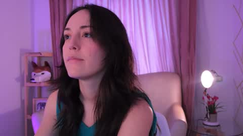   MOLLY   online show from 25, 11, 2025